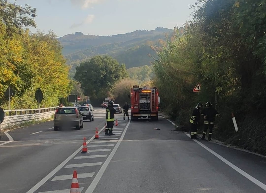 Tubazione Del Metano Tranciata Traffico Bloccato Tra Teramo E Montorio