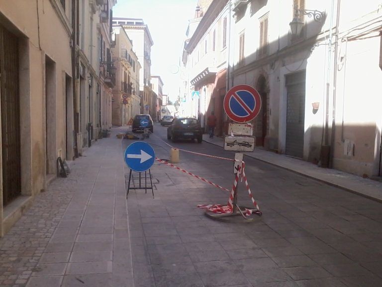 Giulianova, Corso Garibaldi senza pace: ancora lavori per manutenzione pavimentazione