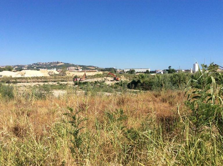 Regione Abruzzo al lavoro per pulire il fiume Vomano