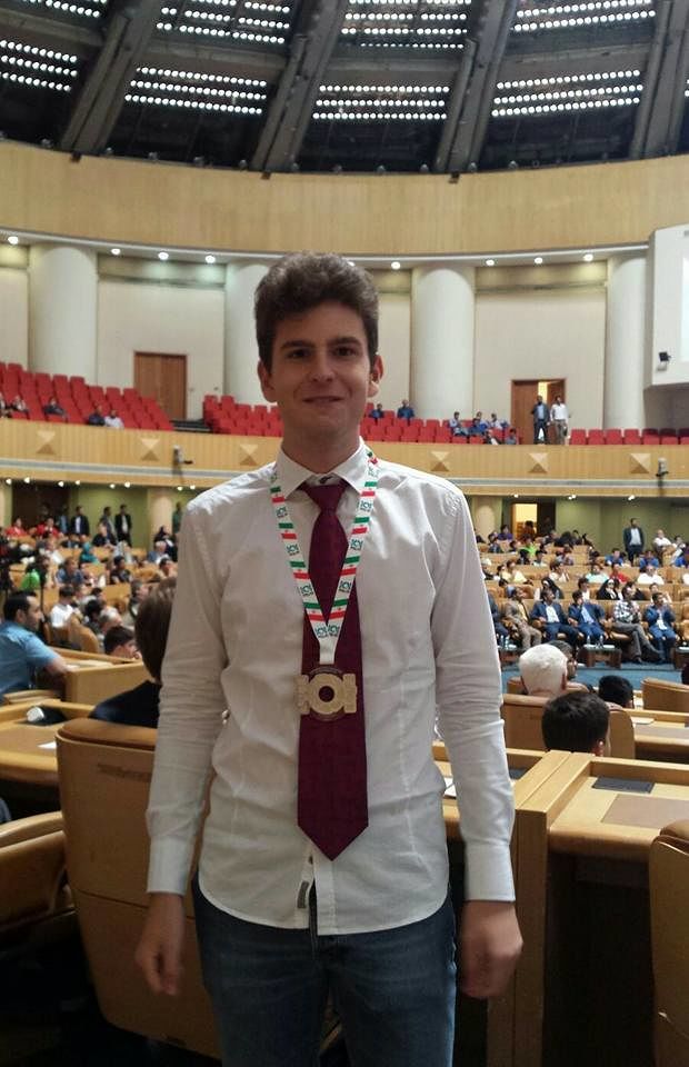 Giulianova, studente del Curie vince ancora l’argento alle Olimpiadi di Informatica