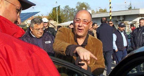 Ex segretario della Fiom di Chieti si uccide sotto al treno a Pescara