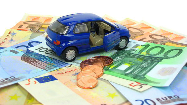 Abruzzo, Giunta approva delibera sulla rateizzazione dei crediti del bollo auto