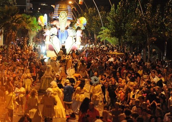 Albamici e Albatour rinunciano all’organizzazione del Carnevale