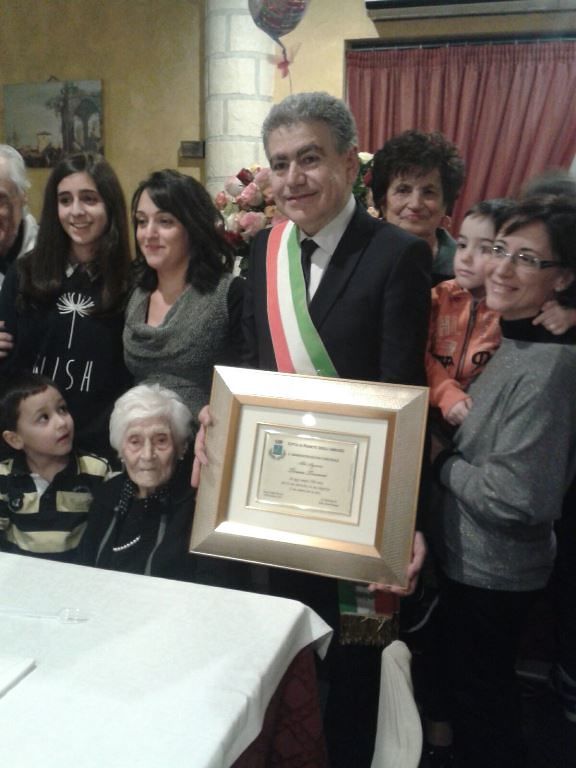 Roseto festeggia i 100 anni di Teresa Toscani