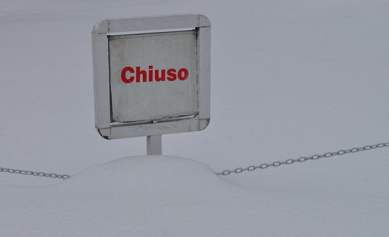 Chieti, emergenza neve: scuole chiuse oggi e domani
