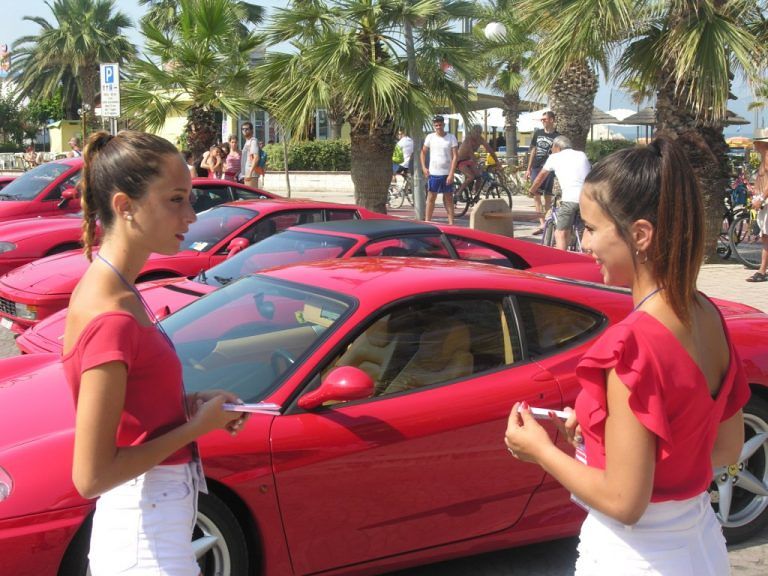 Pineto, raduno Ferrari-Maserati
