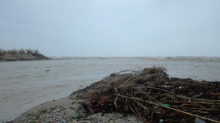 Maltempo nel Teramano: cala il livello dei fiumi ma resta l’allerta VIDEO