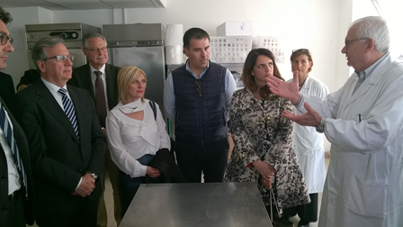 Ospedale Sulmona, nuovo servizio mensa con vassoi personalizzati e menù etnici FOTO