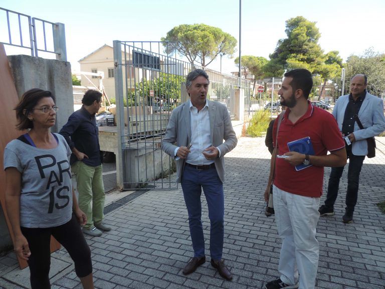 Pescara, la succursale del Liceo Scientifico “Da Vinci” non è pronta. La denuncia dei capogruppo FI e Pescara in Testa