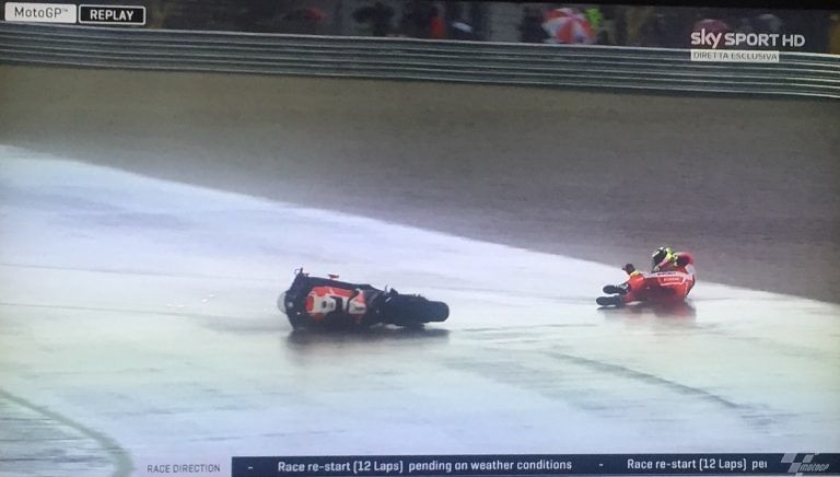 MotoGP, Iannone quinto ad Assen tra pioggia e cadute