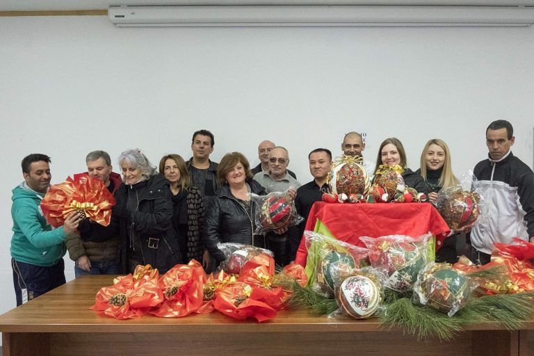 Manoppello, gli addobbi di Natale fatti dai detenuti del carcere di Pescara