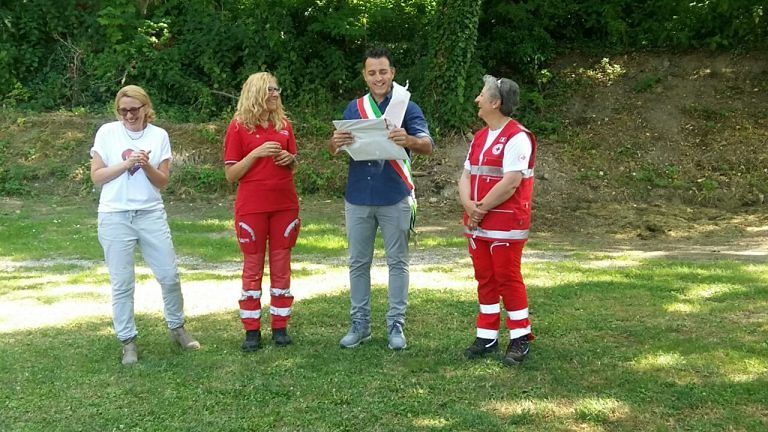 Terremoto, inaugurato a Force il parco giochi donato dalla Croce Rossa Roseto