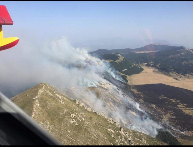 Legambiente Abruzzo: ‘Fare chiarezza sugli incendi che stanno devastando la Regione’