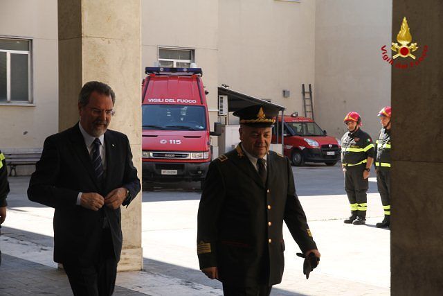 Pescara, visita del Prefetto al Comando dei Vigili del Fuoco
