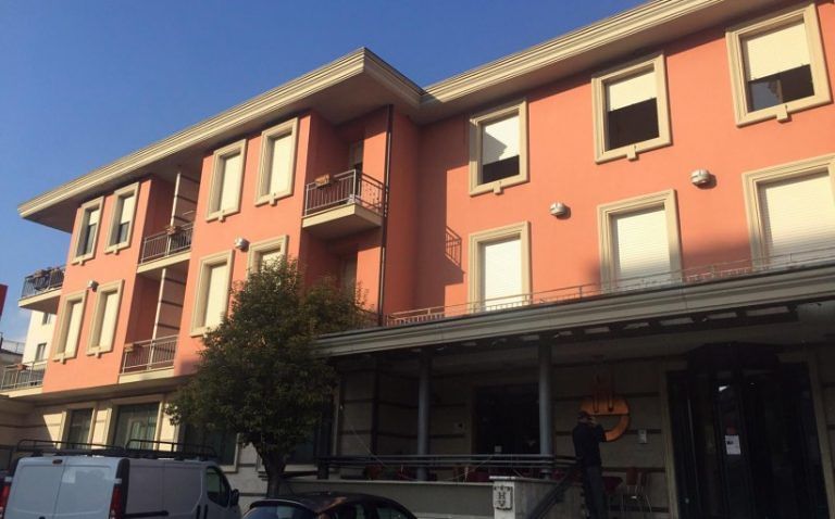 Blitz antiterrorismo a Montorio, Forza Nuova: “Non sono rifugiati”