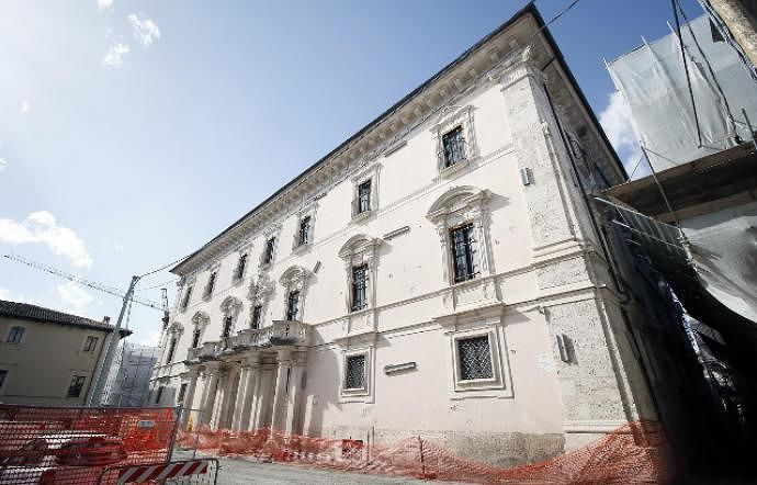 L’Aquila, appalto Palazzo Centi: l’inchiesta con i primi indagati