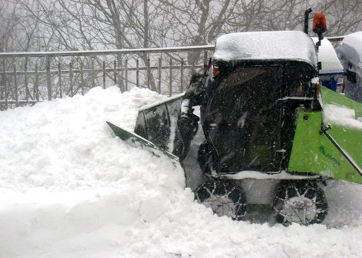 Schiavi di Abruzzo, zone isolate da sei giorni: in 100 attendono ‘gatto delle nevi’