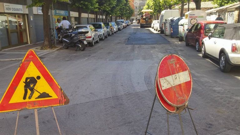 Pescara, manutenzione strade: chiuse 10 vie del centro