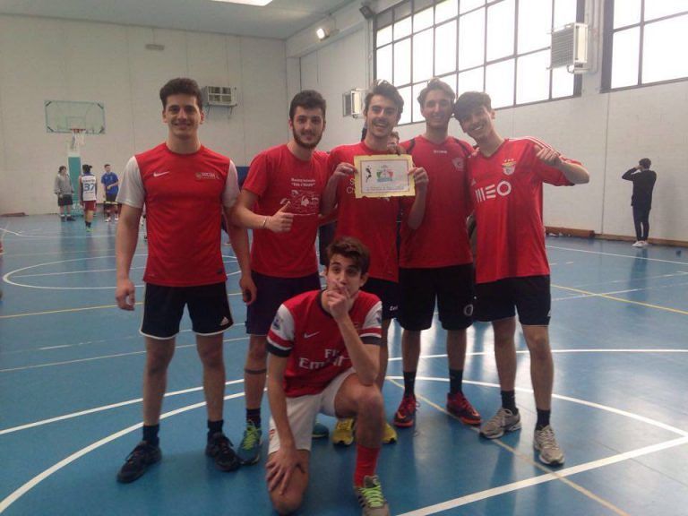 Giulianova, 4A vince il torneo di pallavolo del Liceo Curie