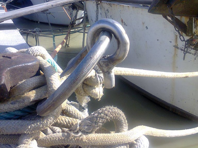 Giulianova, la denuncia dei pescatori: “Il porto non è sicuro”