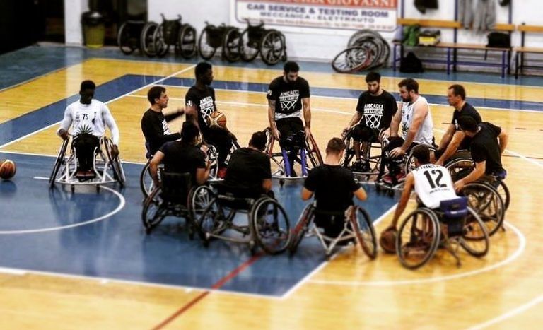 Basket in carrozzina, Amicacci Giulianova parte con la vittoria contro Bergamo