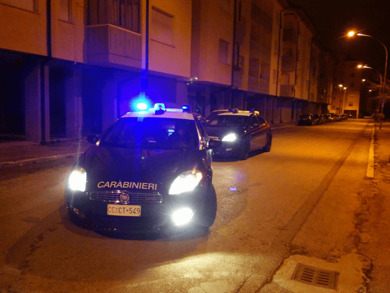 Pescara, arrestato dopo un folle inseguimento sull’auto rubata