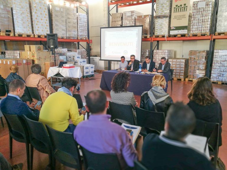 Pescara, gli imprenditori Agroalimentari al Banco Alimentare dell’Abruzzo