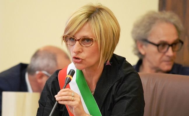 Sulmona, vicenda gasdotto: il sindaco Casini ritira le dimissioni