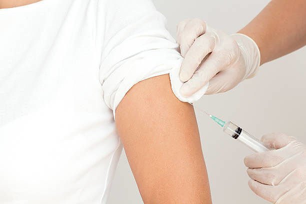 Vaccinazione antinfluenzale: al via la campagna della Asl de L’Aquila