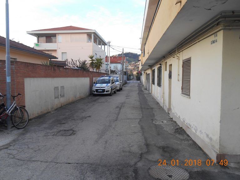 Montesilvano, controlli dei Vigili in via Genova per residenze fittizie