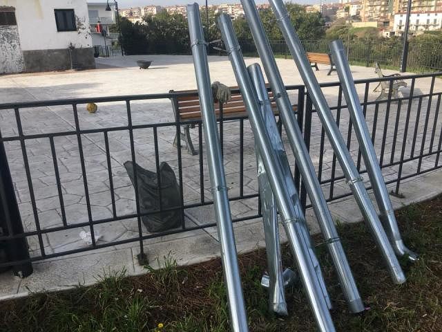 Atti vandalici a San Nicola, Barisano: ‘Questi episodi offendono il senso civico dei vastesi’