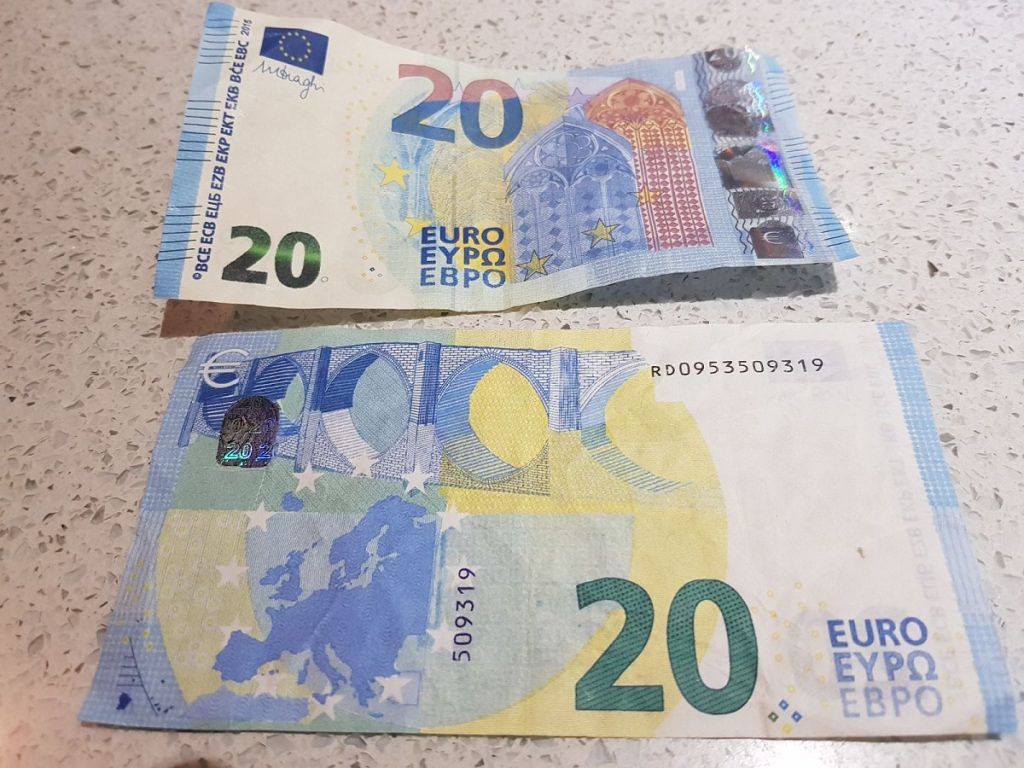 come riconoscere banconote false da 20 euro