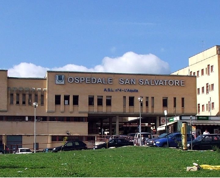 Ospedale L’Aquila, regole anti Covid19 al laboratorio analisi