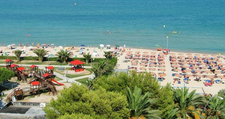 Alba Adriatica, priorità e richieste: le associazioni turistiche stilano un documento per i candidati