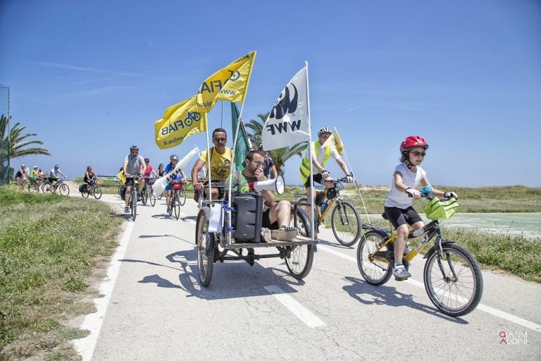 Biciclettata Adriatica 2018: fiume di biciclette invade Pineto