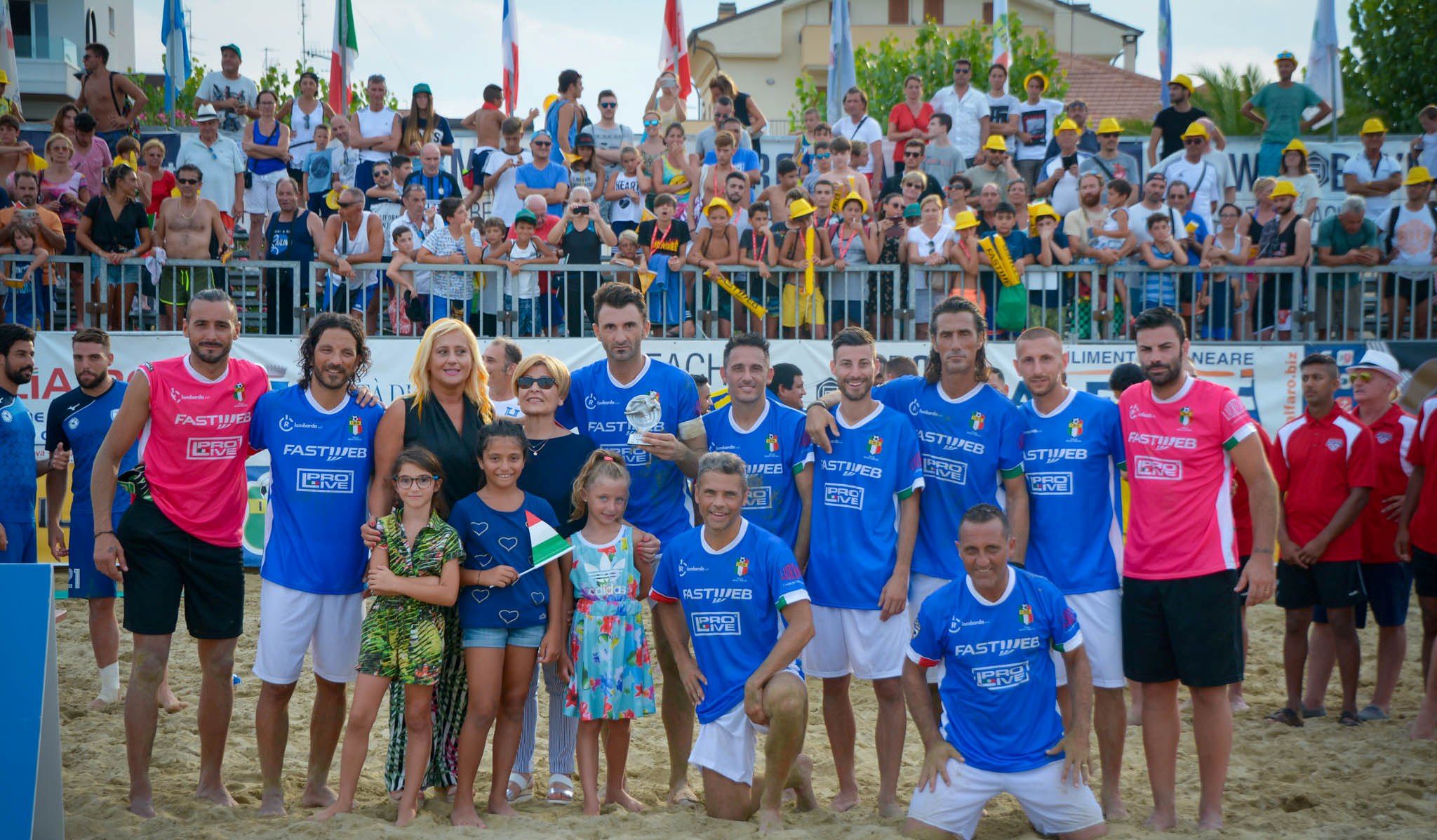 Alba Adriatica Italia Beach Soccer Successo Di Pubblico Azzurri Vincono Il Torneo Foto Ultime Notizie Cityrumors It News Ultima Ora