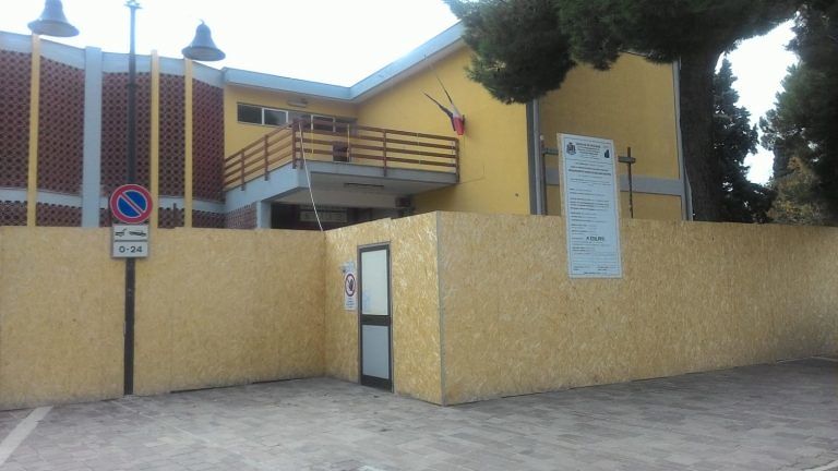 Pescara, Scuola San Silvestro: “Lavori mai iniziati” – LA DENUNCIA DEI GENITORI