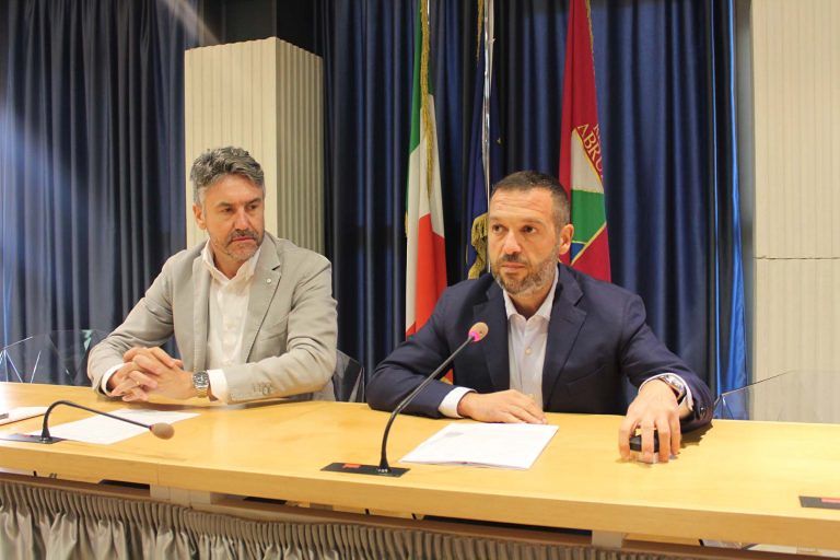 Pescara: “Alessandrini accelera sullo Sprar: 200 immigrati sulla Tiburtina”