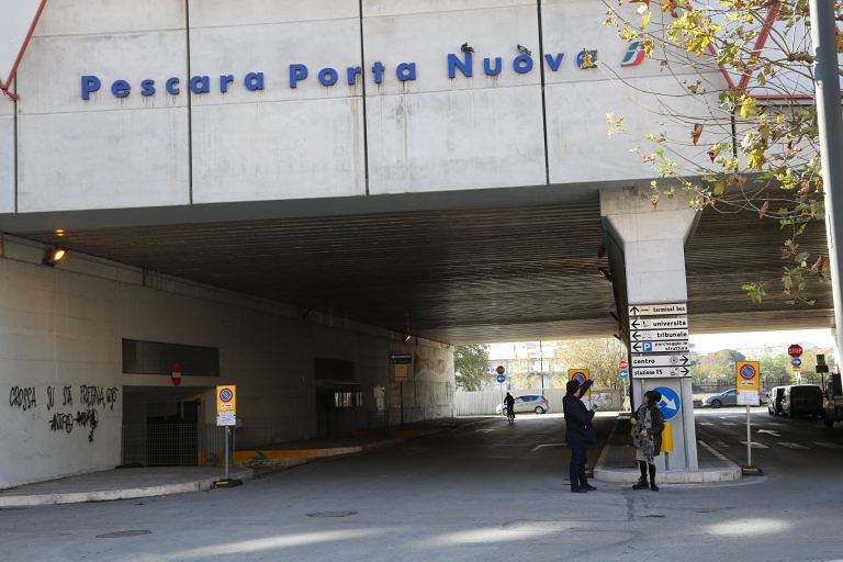 Pescara Porta Nuova: pronta la fermata del bus per Roma