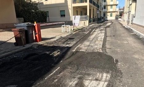 Pineto, ripresi i lavori in via Colombo: presto il nuovo asfalto