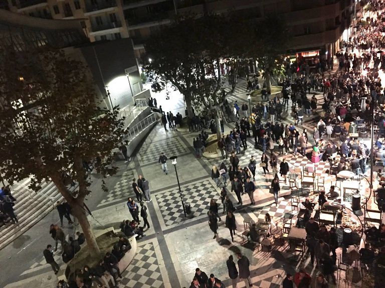 Pescara, nuovi locali della movida al primo piano del mercato di piazza Muzii: “Sfrattati gli artigiani”