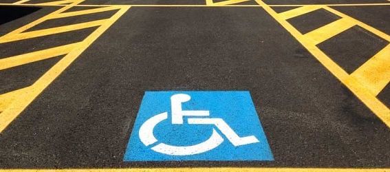 Tortoreto, parcheggio personalizzato per disabili. Il Tar chiede al Comune di rivedere la pratica