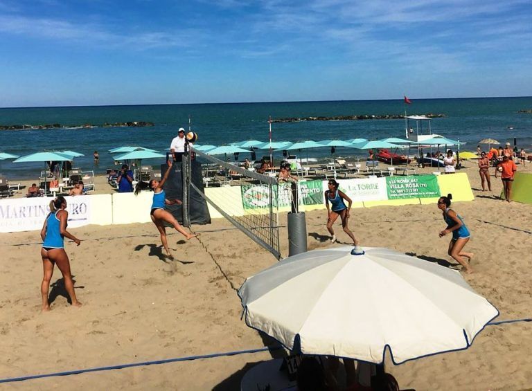 Martinsicuro, campi da beach volley e beach soccer in estate: l’atto di indirizzo