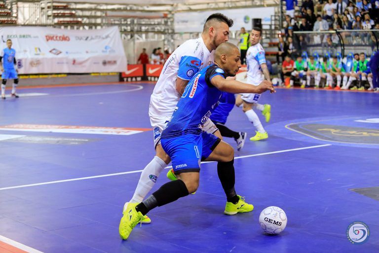 Futsal, Acqua e Sapone batte Napoli e va in finale scudetto