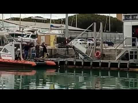 Giulianova, pesca abusiva: sequestrate reti e nasse VIDEO