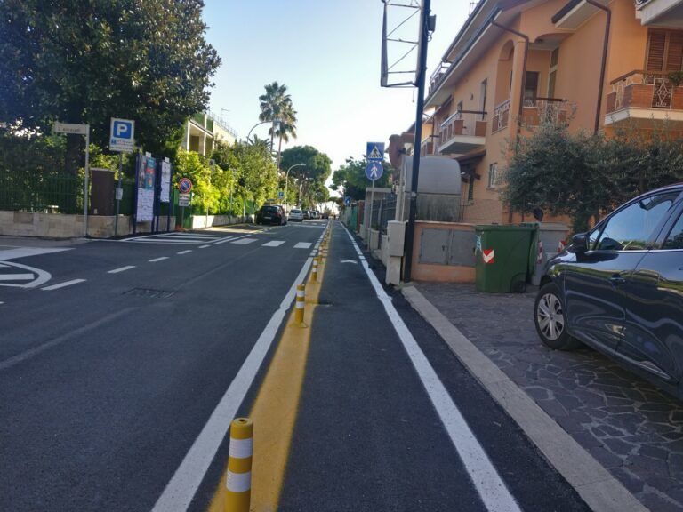 Tortoreto, via D’Annunzio: dove è finita la pista ciclabile? Le perplessità dei residenti FOTO