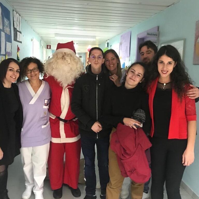 Atri, Ospedale San Liberatore: doni di Natale ai piccoli pazienti di Pediatria