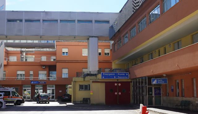 Covid-19, 94 ricoverati nell’ospedale di Chieti