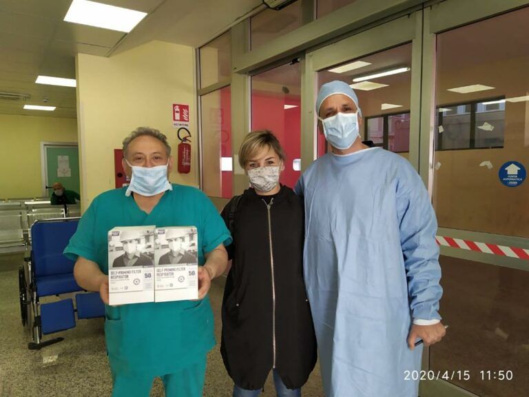 Covid19, giovani imprenditori e professionisti donano mascherine agli ospedali di Giulianova e Teramo