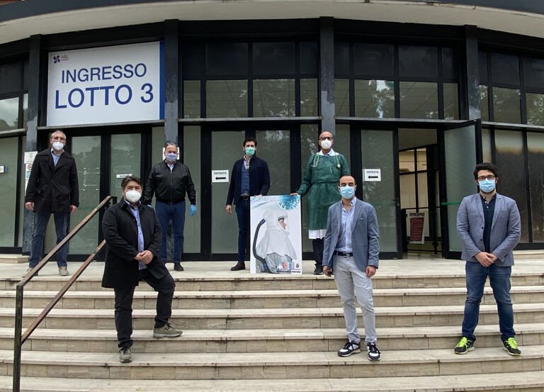 Covid19, continua la solidarietà al Mazzini: i dentisti della provincia di Teramo donano respiratori elettroventilati